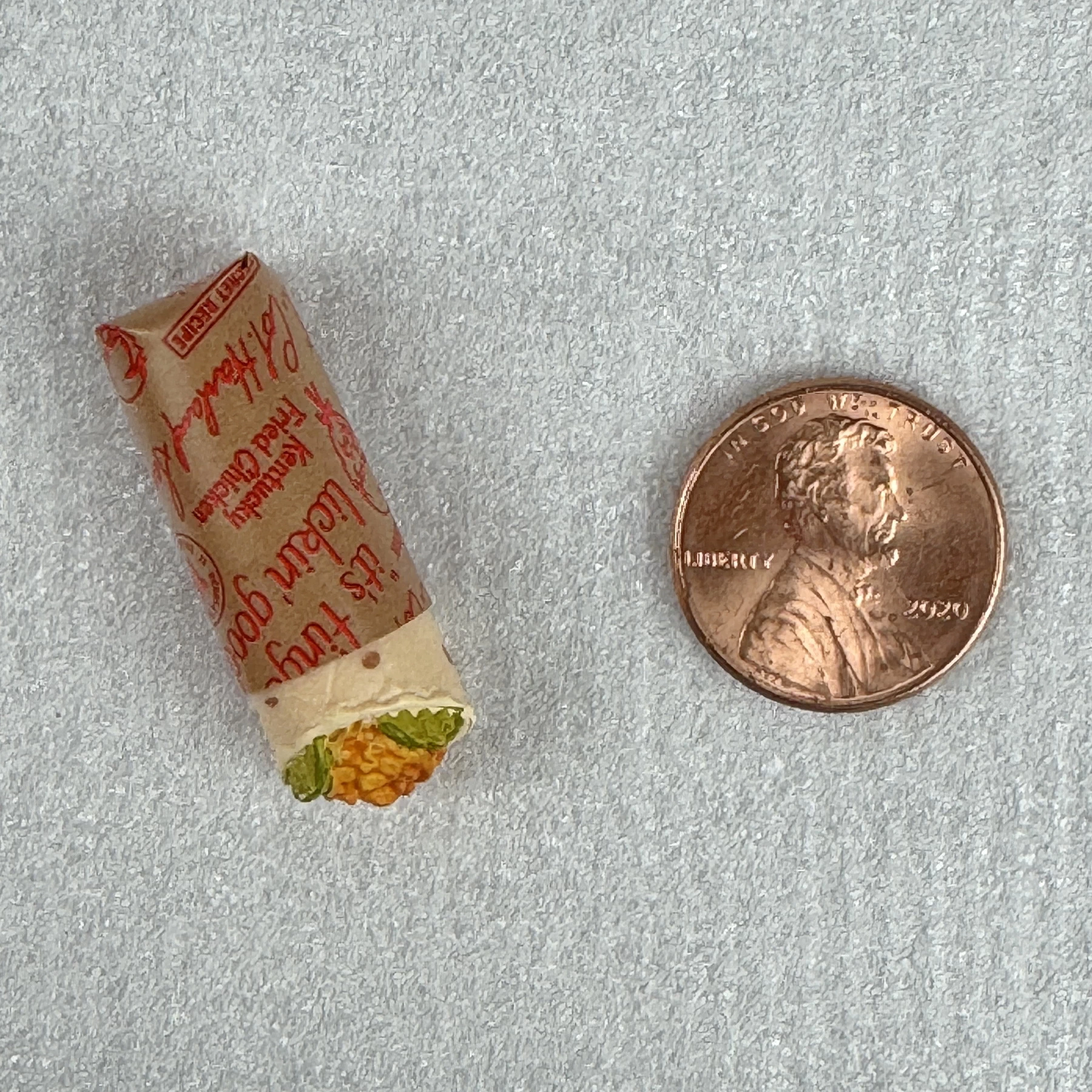 ZURU Mini Brands KFC CHICKEN WRAP (Ultra Rare) - Image 2