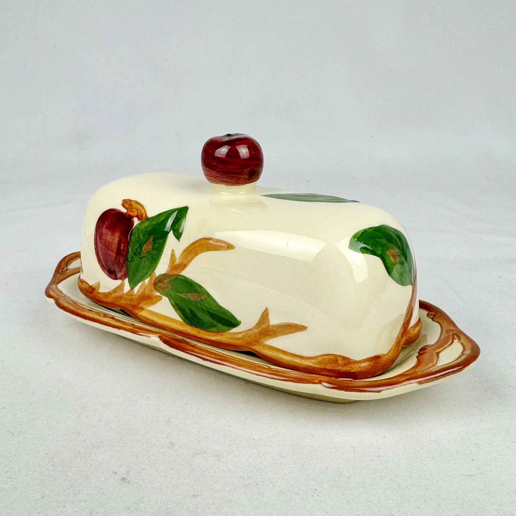 Franciscan APPLE (USA) Butter Dish with Finial Top Lid