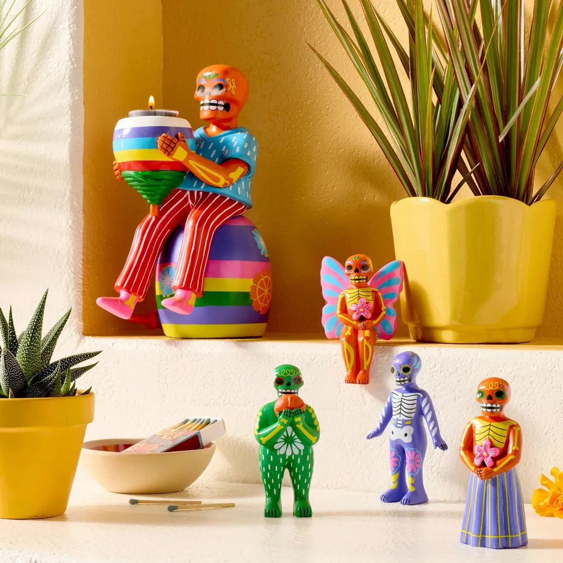 Calaveritas Di de Muertos (Day of the Dead) 4pc Mini Figurine Set 2024 - Image 3