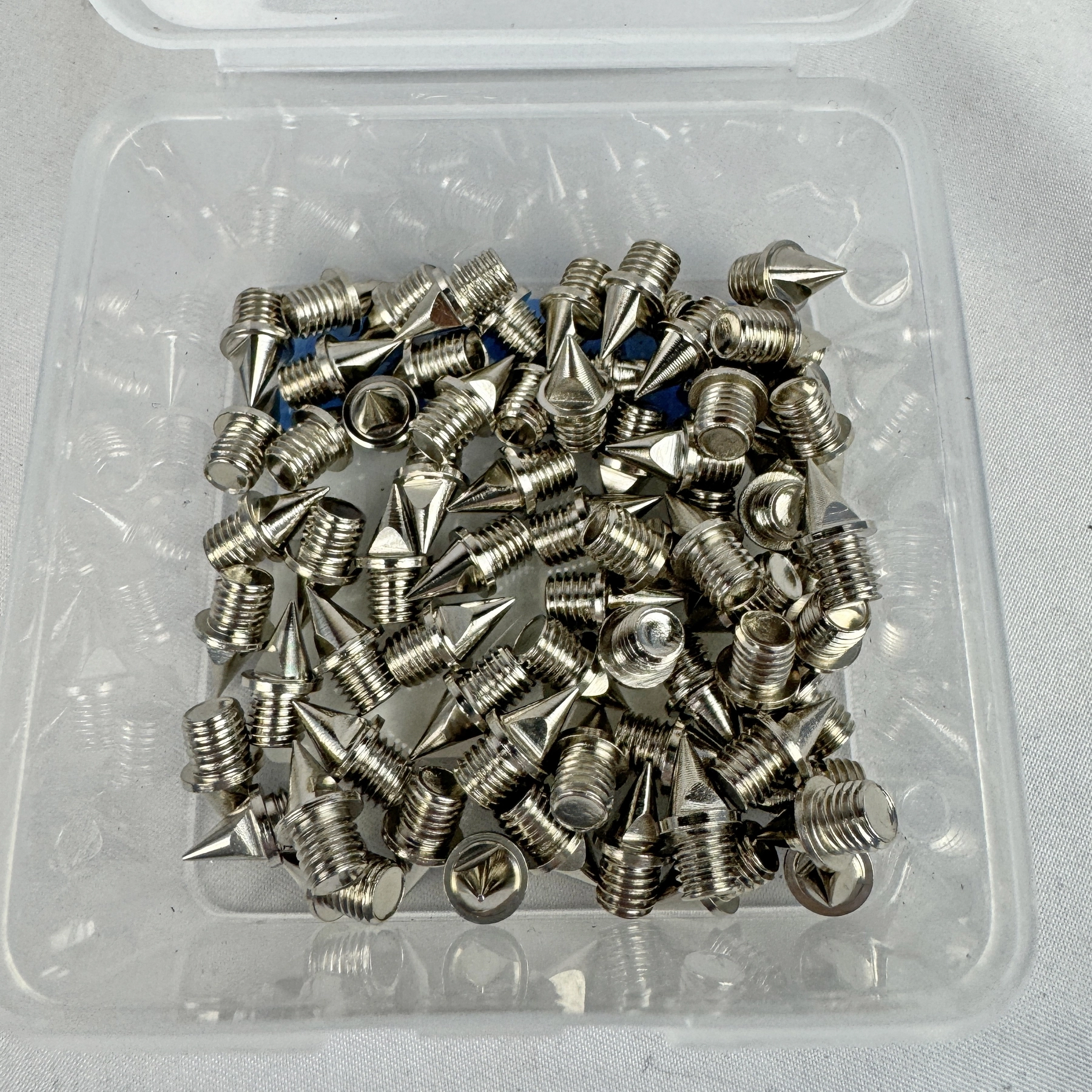 Nuolifee 1/4" Stainless Steel Track Spikes Replacement Running Track Shoes 72 Pieces - Image 2