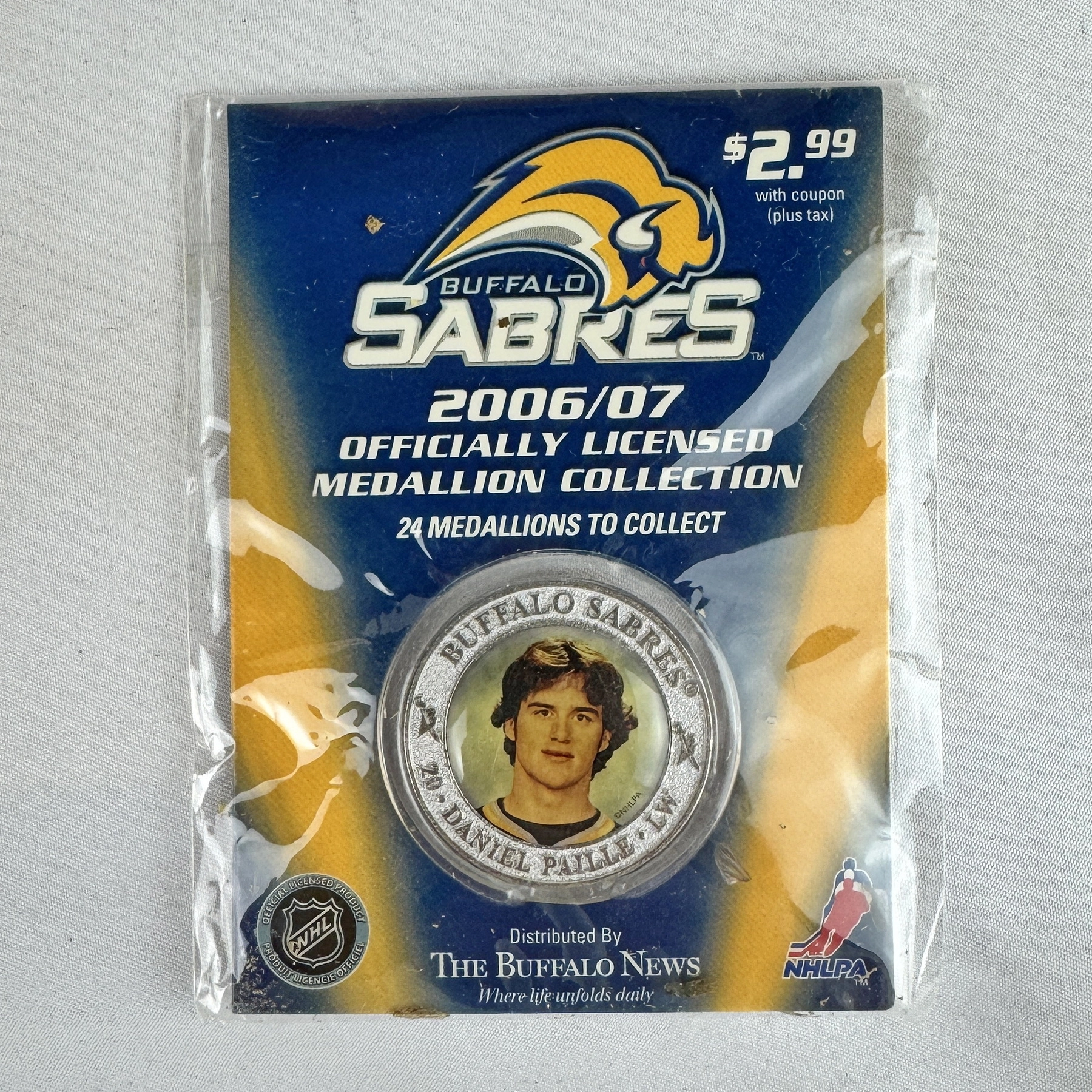NHL National Hockey League Buffalo Sabres Medallions Daniel Paille DANIEL PAILLE 2006-2007 Buffalo Sabres NHL Hockey Medallion