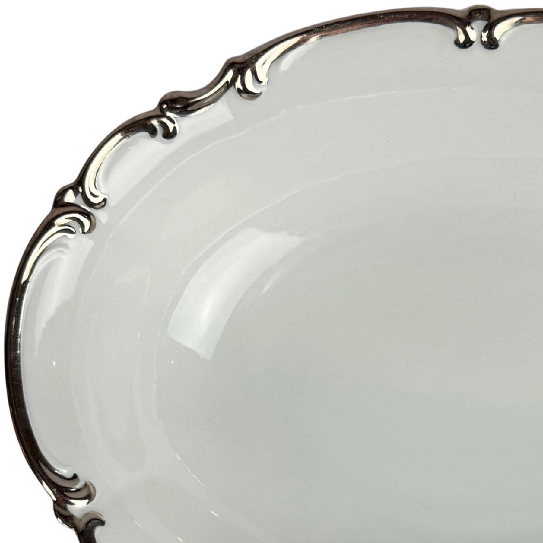 Hutschenreuther REVERE WHITE 13" Oval Serving Platter Germany Platinum Trim - Image 2