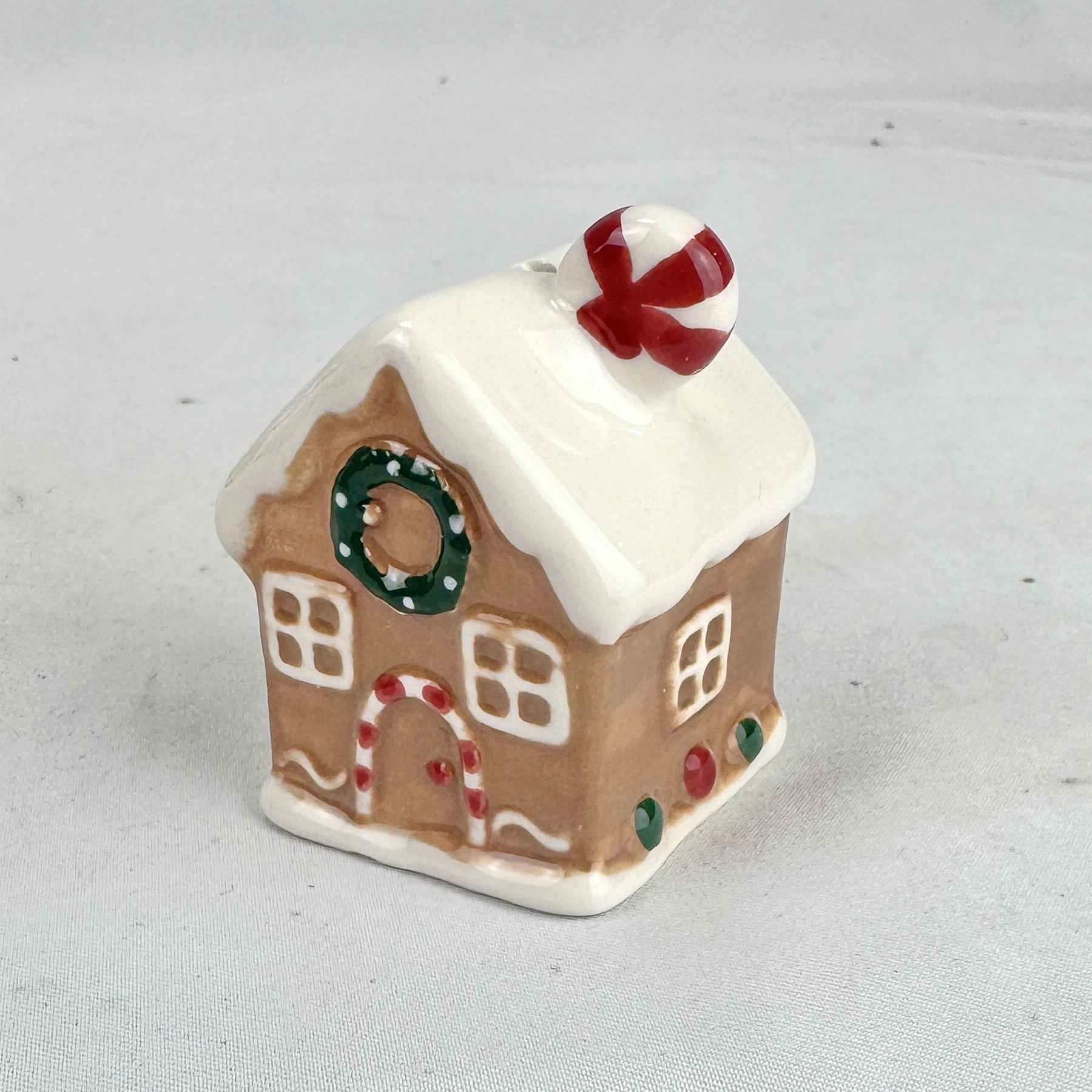 Cracker Barrel GINGERBREAD HOUSE Mini Pepper Shaker Christmas