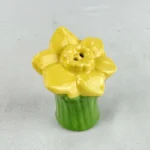 Cracker Barrel DAFFODIL Flower Mini Salt Shaker