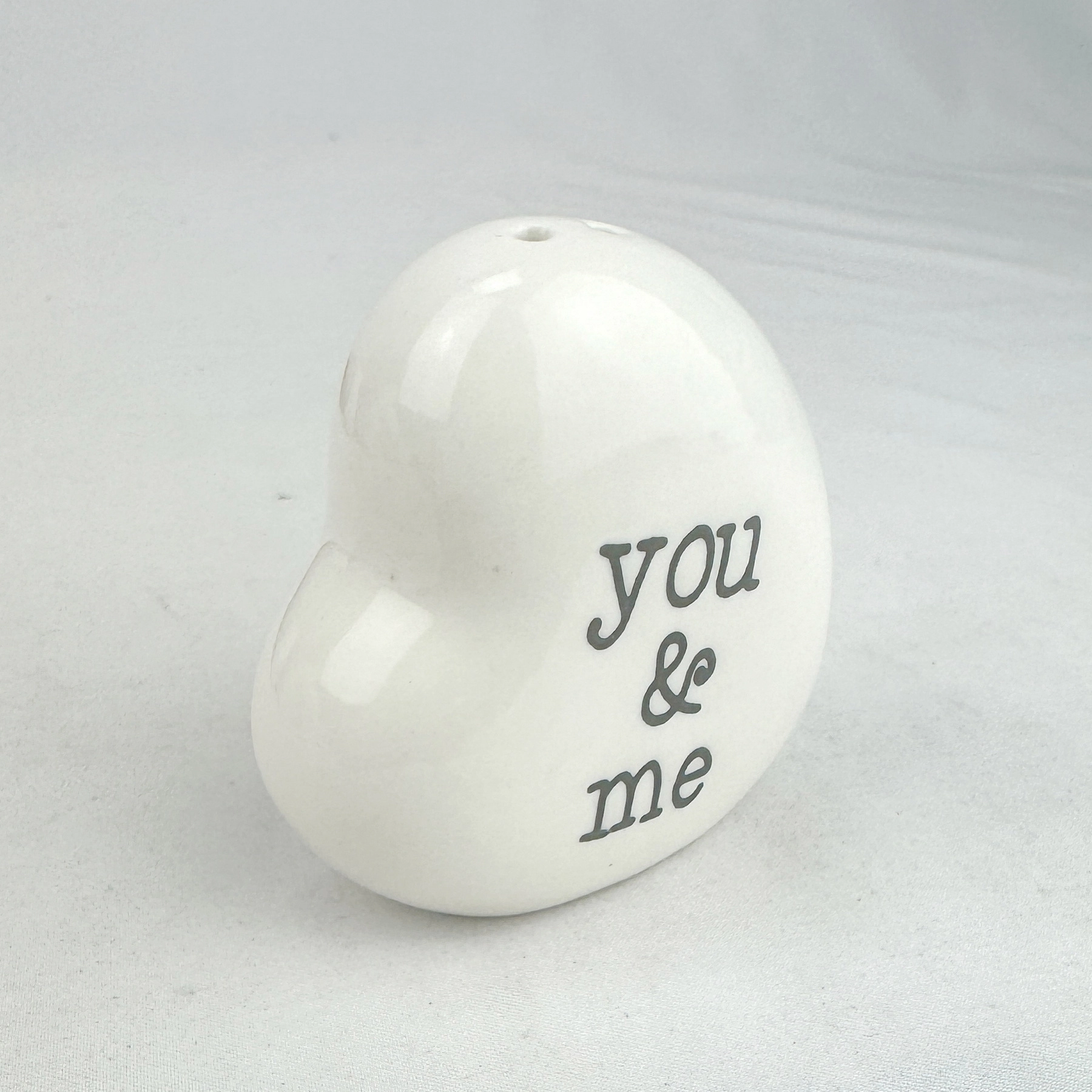 Cracker Barrel HEART Mini Salt Shaker - Image 3