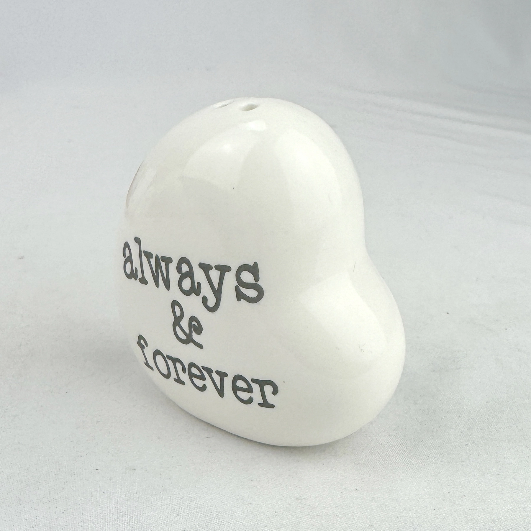 Cracker Barrel HEART Mini Pepper Shaker - Image 4