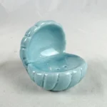 Cracker Barrel CLAM SHELL Mini Salt Shaker