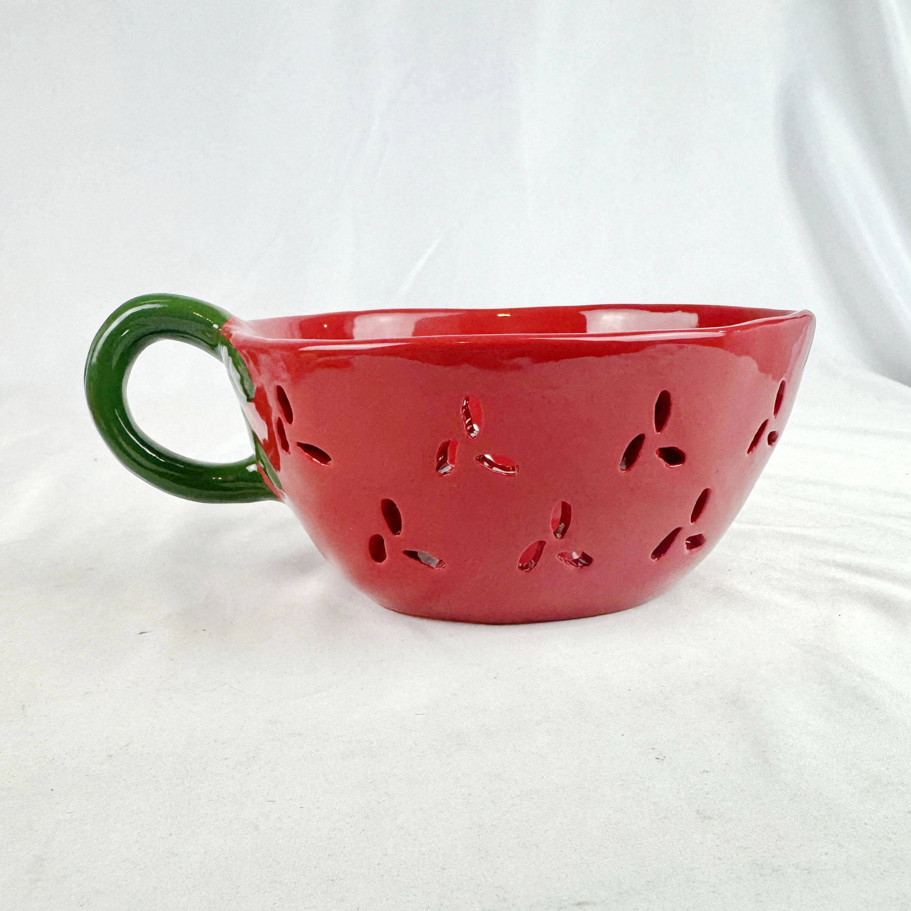 Target Bullseye's Playground Strawberry Berry Basket Ceramic Colander Red 2026 - Image 6