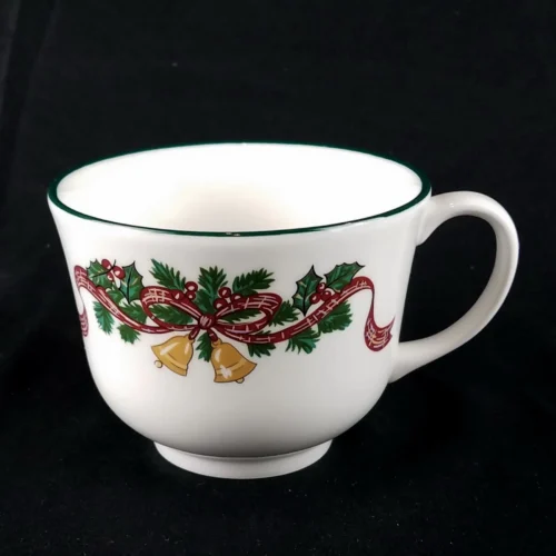 Johnson Brothers VICTORIAN CHRISTMAS Footed Cup - England
