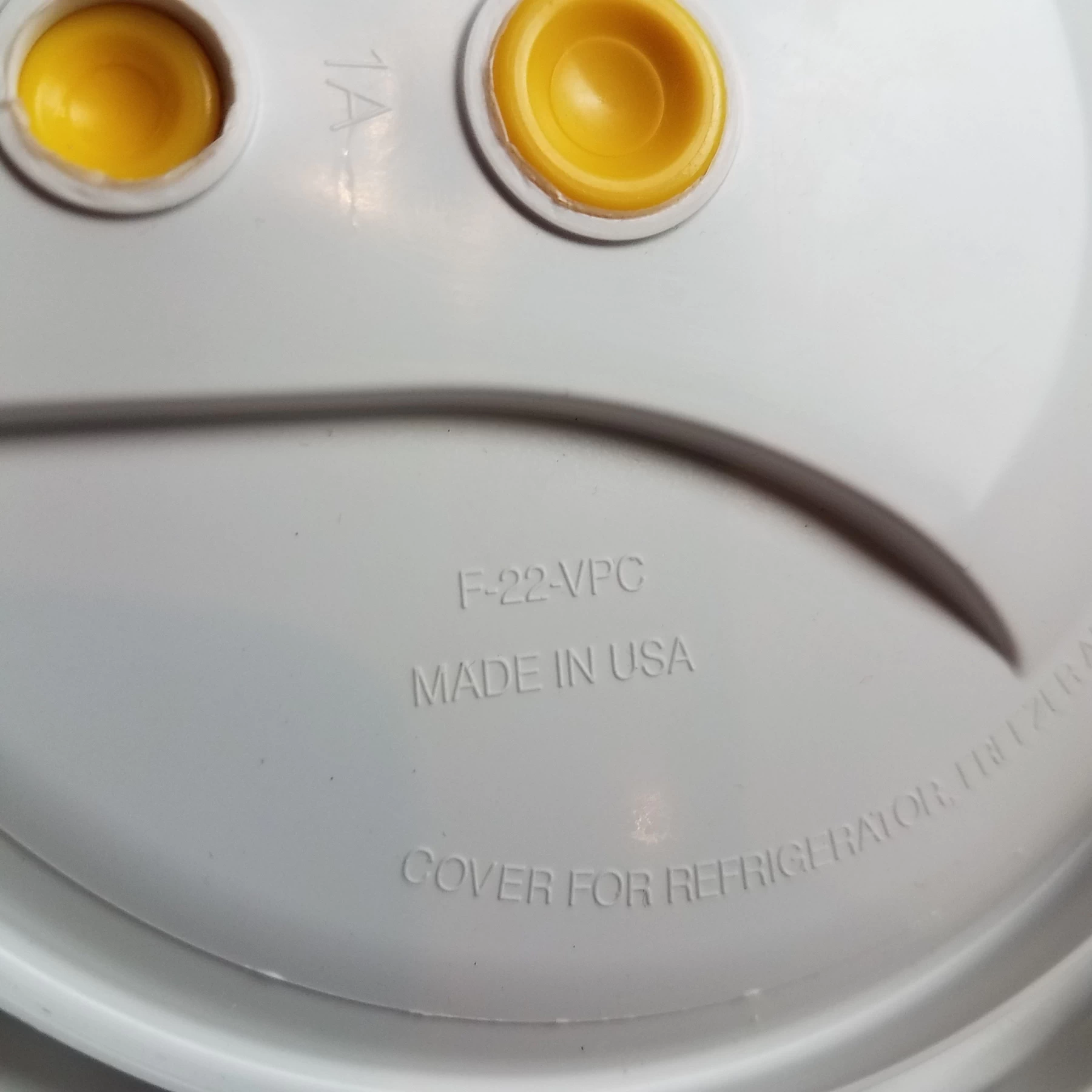 CorningWare 20oz Pop-In Meal Mug Replacement Lid with Vent Tab Yellow - Image 3