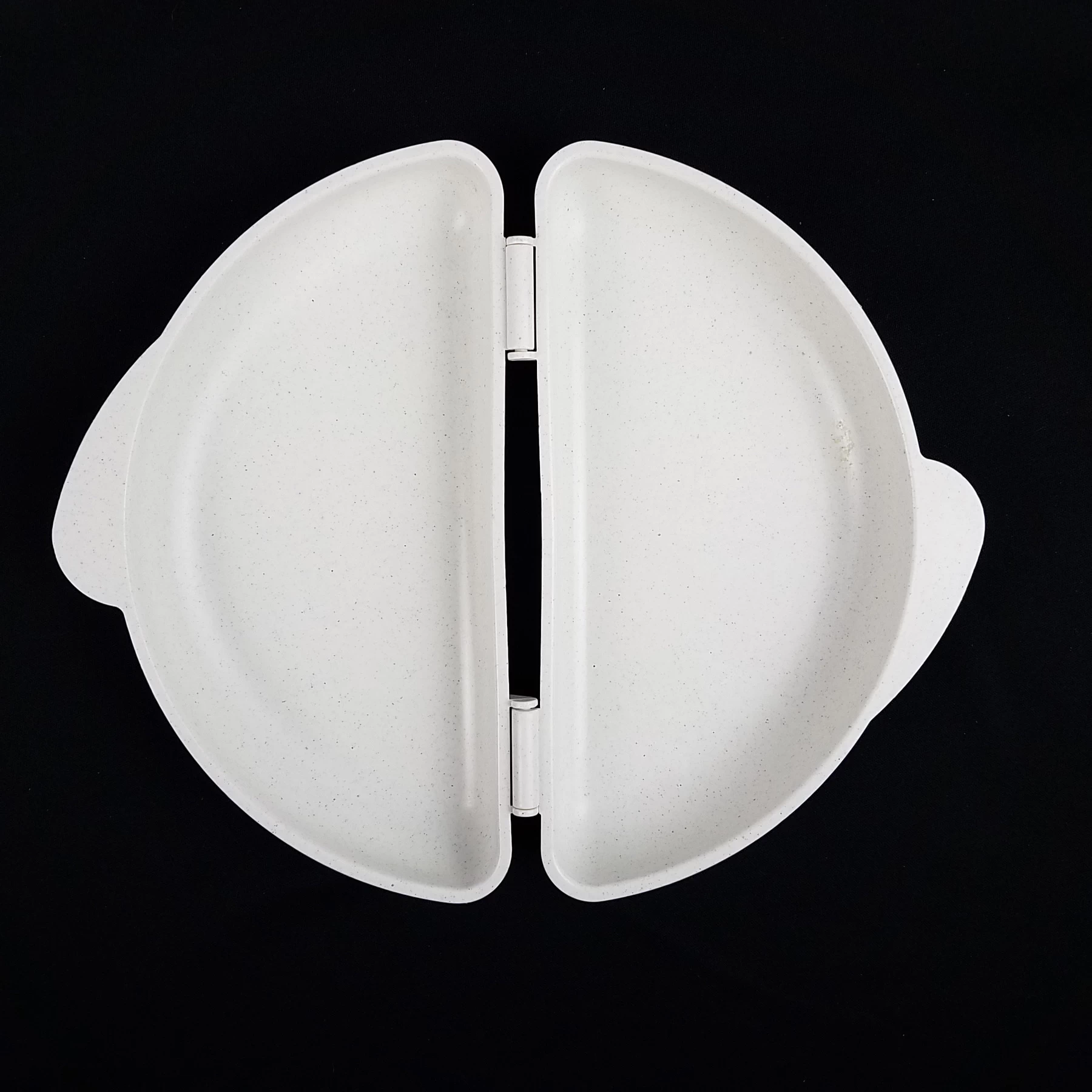 Nordic Ware Microwave Omelet Pan Cookware - Image 3