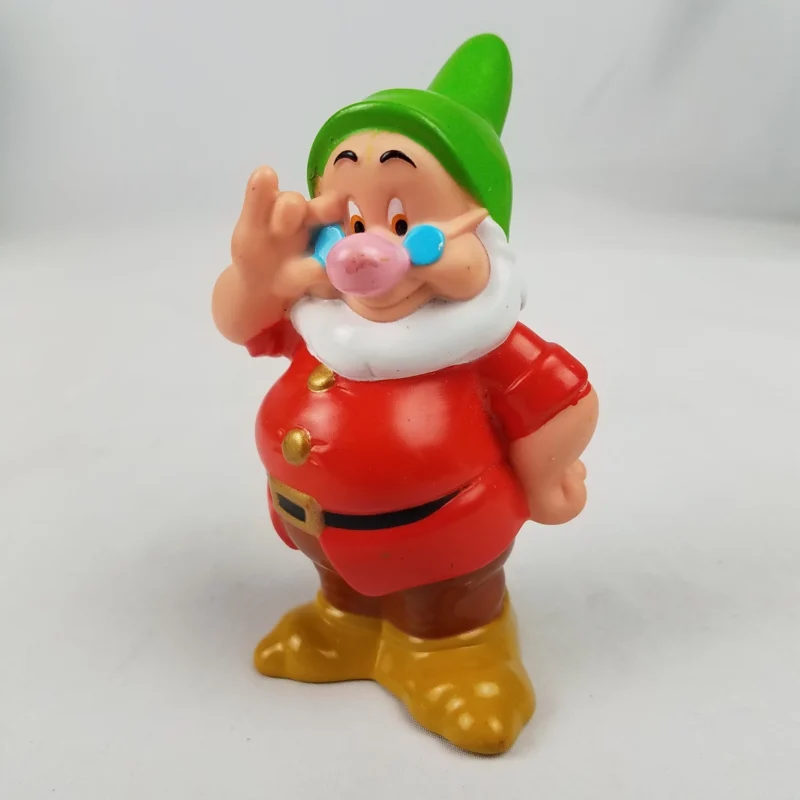 DOC Disney Snow White & the Seven Dwarfs Plastic Figurine Toy