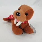 Larry's Basement www.Larrysbasement.com Coca-Cola WALRUS Bean Bag Plush in Logo Scarf #124 1998